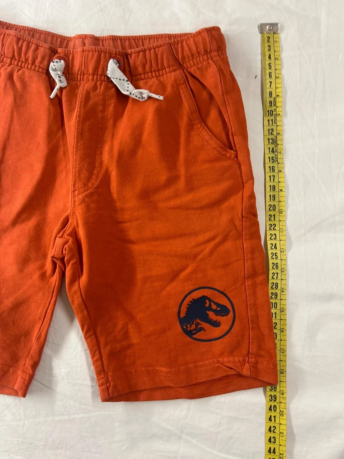 Short orange Jurassic World – photo 3